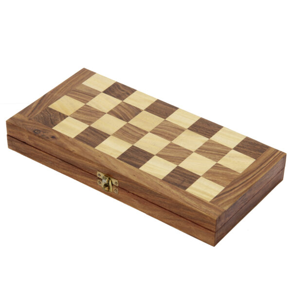 JD Sports Chess Material Wooden Pack Of 1 - Image 4